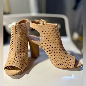 Madden Girl Beckie-C Tan Perforated Open Toe Heels | Size 6.5 | New W/O Box